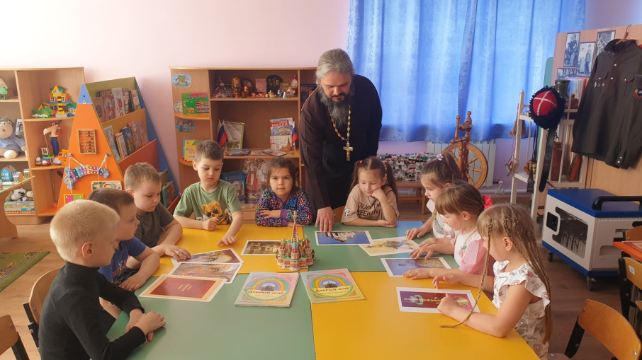 Марафон «Уроки добра и милосердия» Марафон «Уроки добра и милосердия».